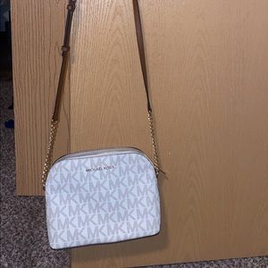 Michael Kors Cindy Crossbody